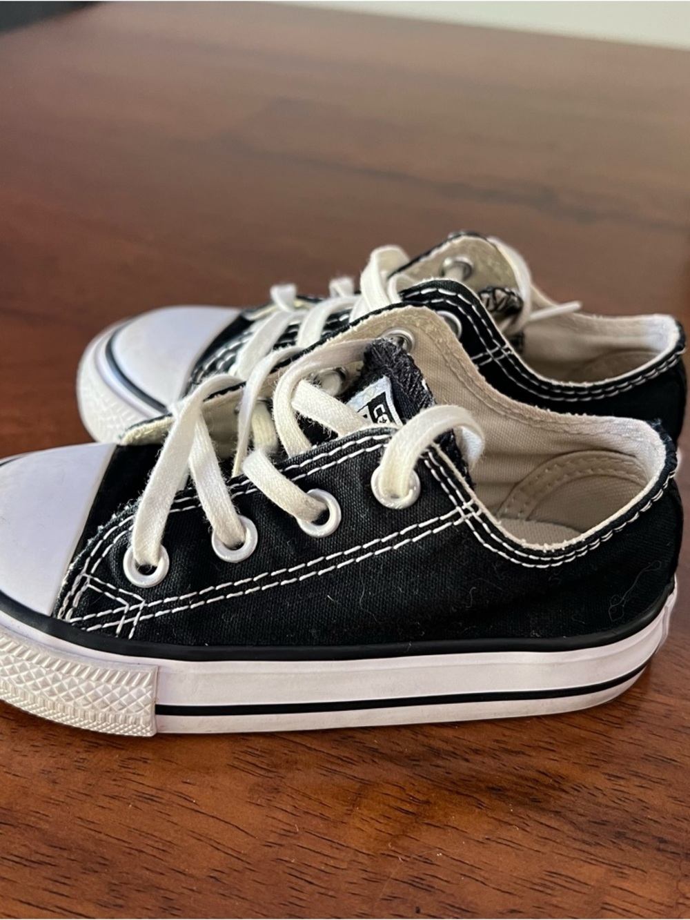 Converse Chuck Taylor All Star Sneaker Baby Shoes, Black Size 6